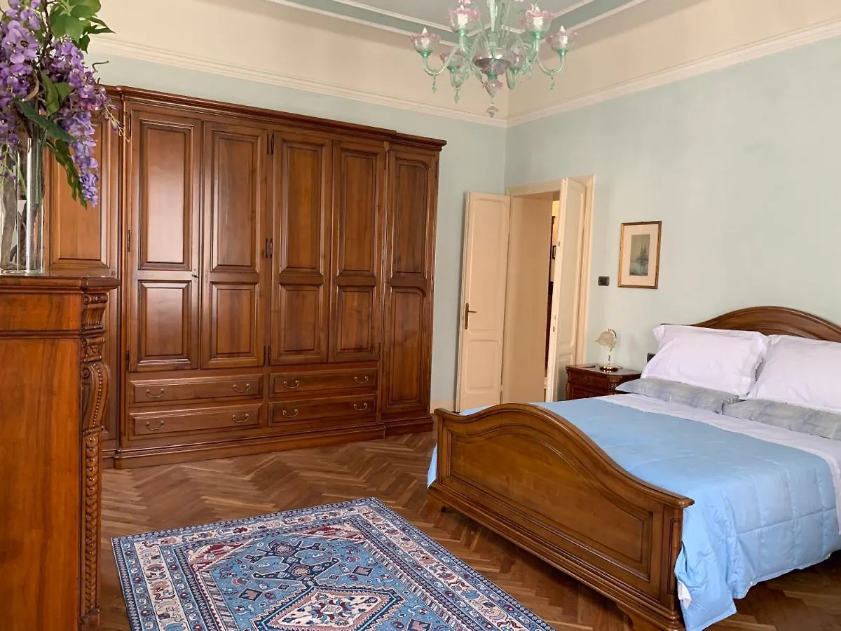 Residenza Porta Brescia Villa Peschiera del Garda Italien